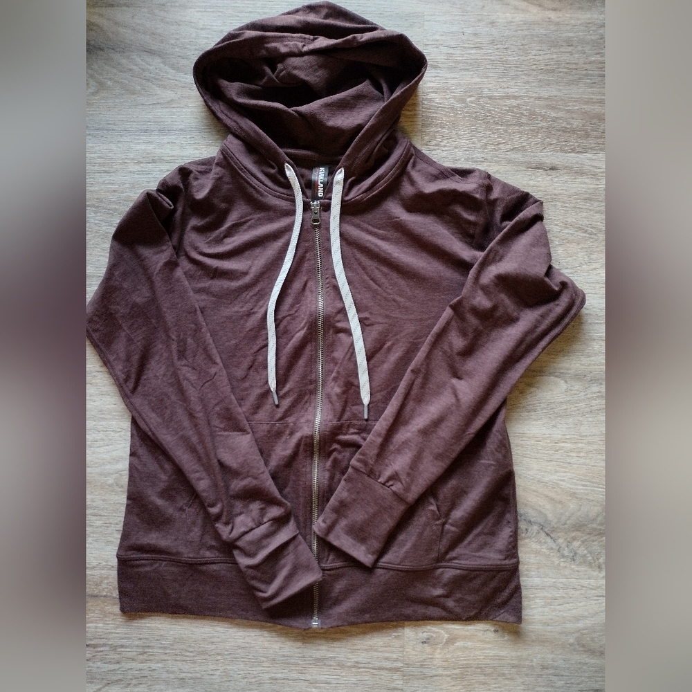 Brown Zip Hoodie with Drawstring. Small Size